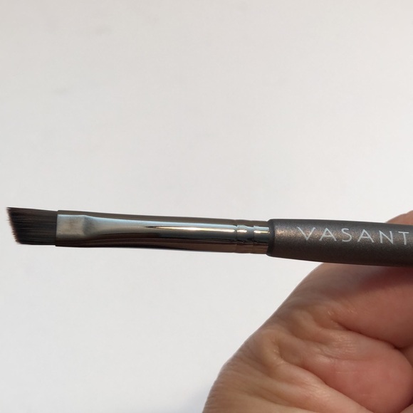 Vasanti Make Up Brushes - Picture 10 of 12